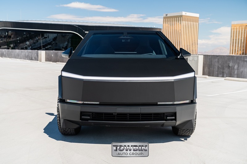 2024 Tesla Cybertruck Cyberbeast photo 2