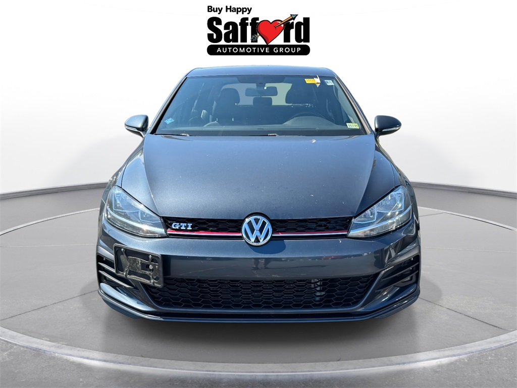 2018 Volkswagen Golf GTI S photo 2