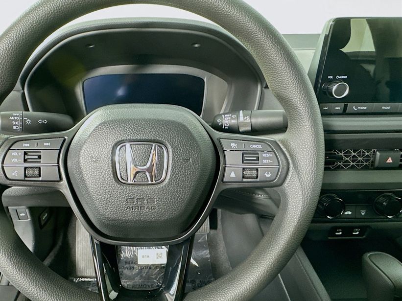 2025 Honda Accord LX photo 15