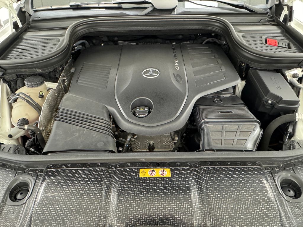 2022 Mercedes Benz GLS 450 4MATIC photo 34