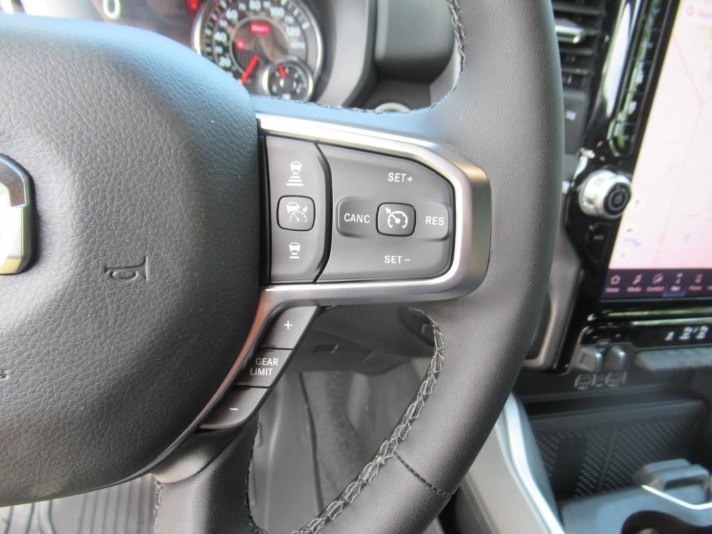 2025 Ram 1500 Big Horn Lone Star photo 18