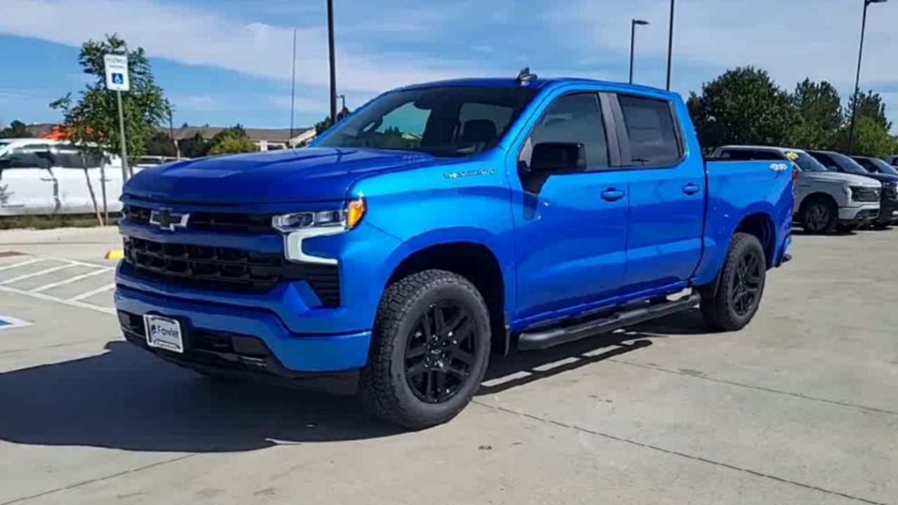 2026 Chevrolet Silverado 1500 RST photo 4