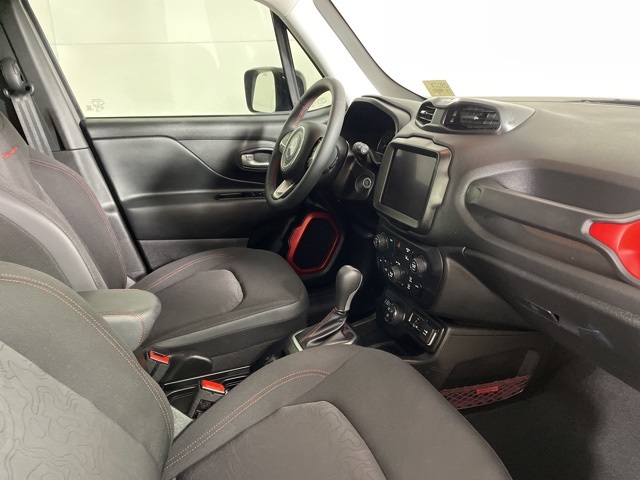 2023 Jeep Renegade Trailhawk photo 14