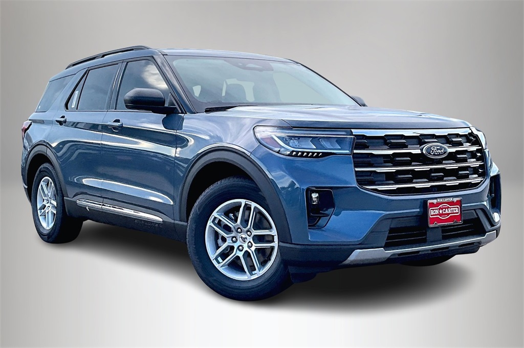 2025 Ford Explorer Active's photo