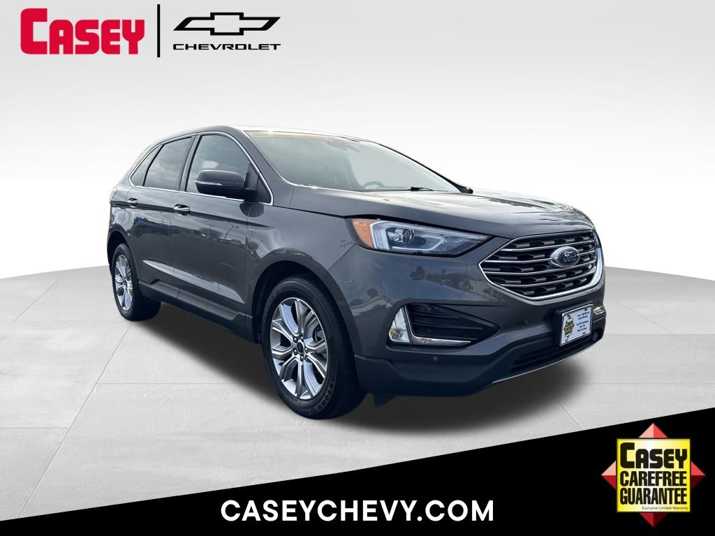 2022 Ford Edge Titanium's photo