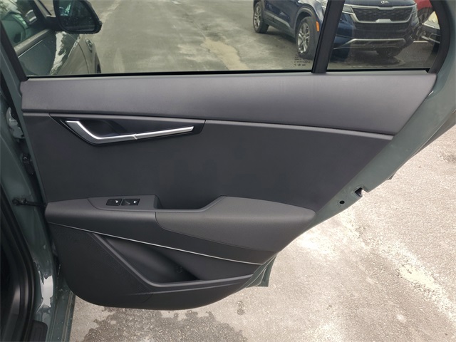 2025 Kia Niro Plug-In Hybrid EX photo 28