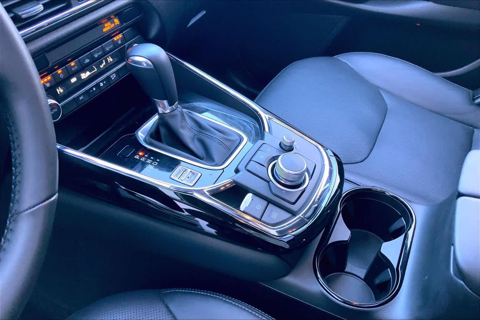 2023 Mazda CX-9 Touring's photo