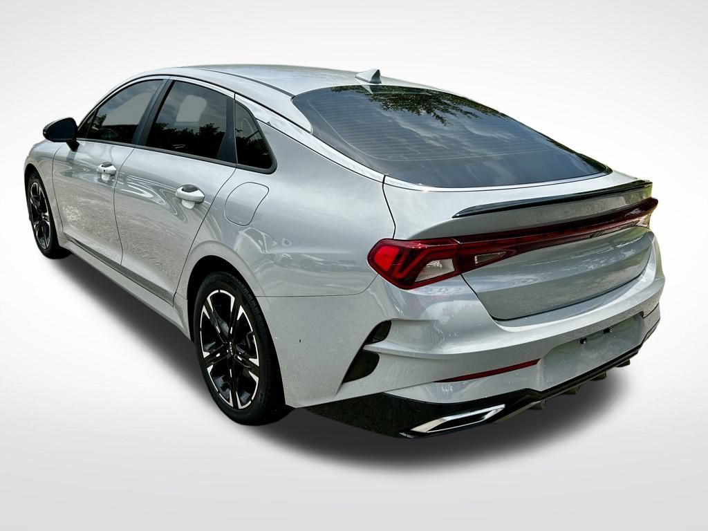 2022 Kia K5 GT-Line photo 4