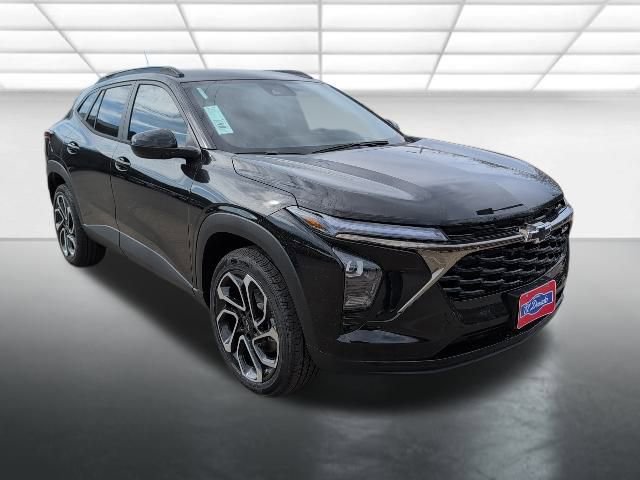 2026 Chevrolet Trax RS's photo