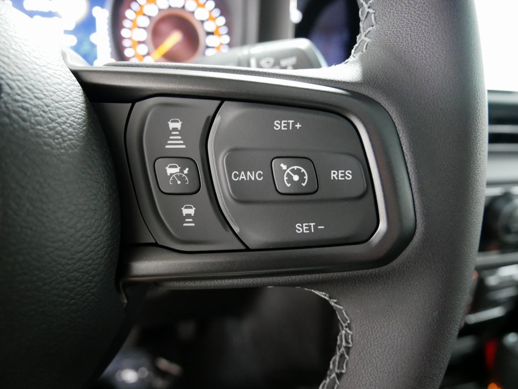 2025 Jeep Gladiator Sport photo 17
