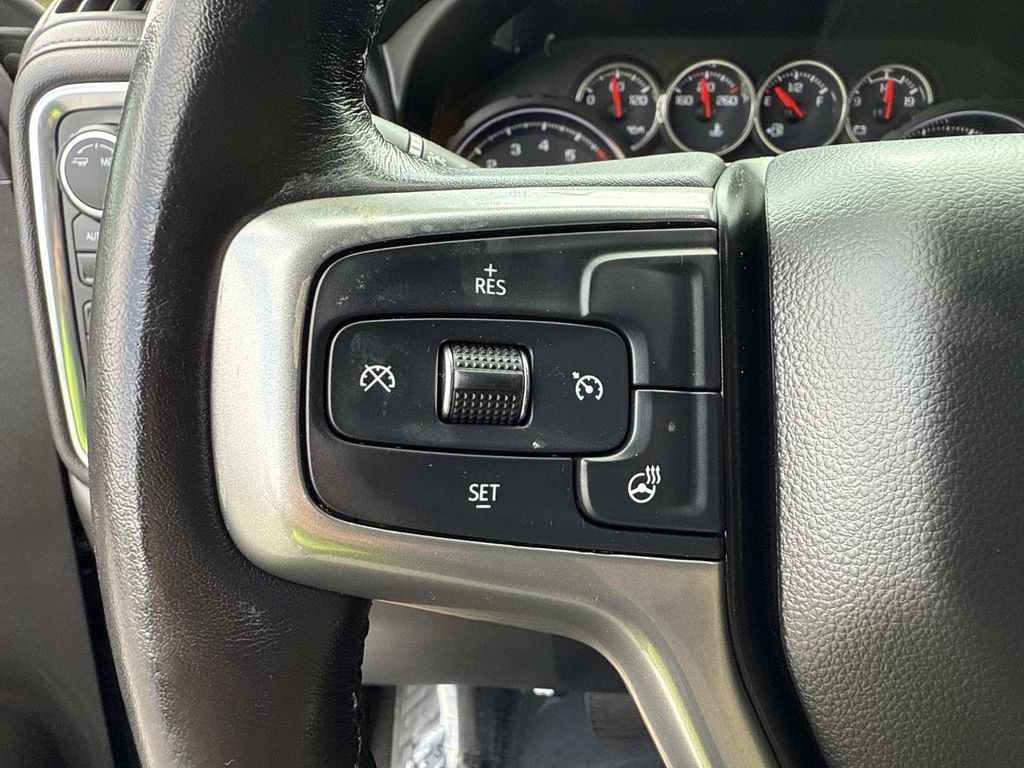 2020 Chevrolet Silverado 1500 LT photo 34