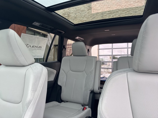 2025 Lexus TX 350 Luxury photo 39