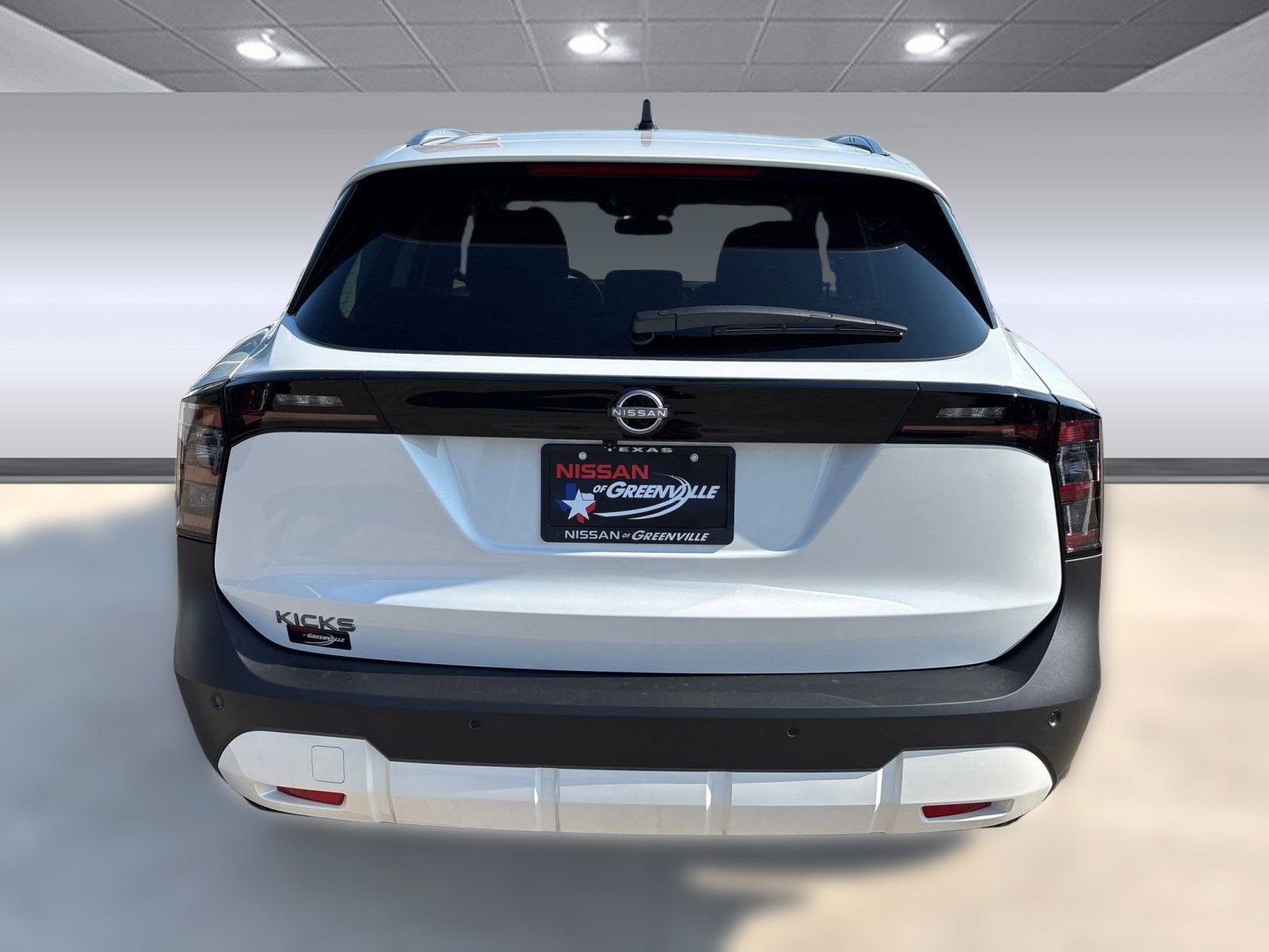 2026 Nissan Kicks SV photo 9