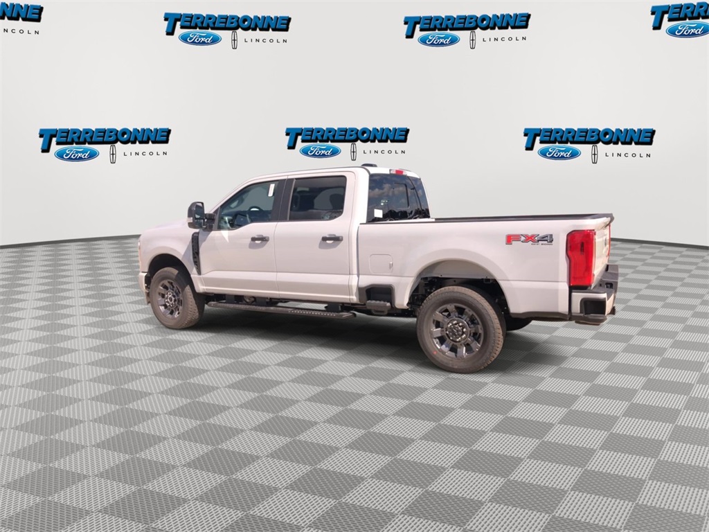 2026 Ford F-250 XL photo 2