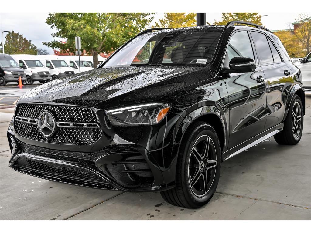 2026 Mercedes Benz GLE 450 4MATIC photo 3