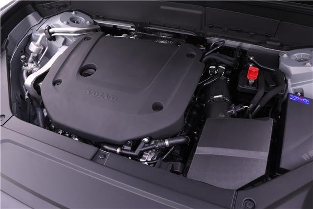 2026 Volvo XC90 Plus photo 14