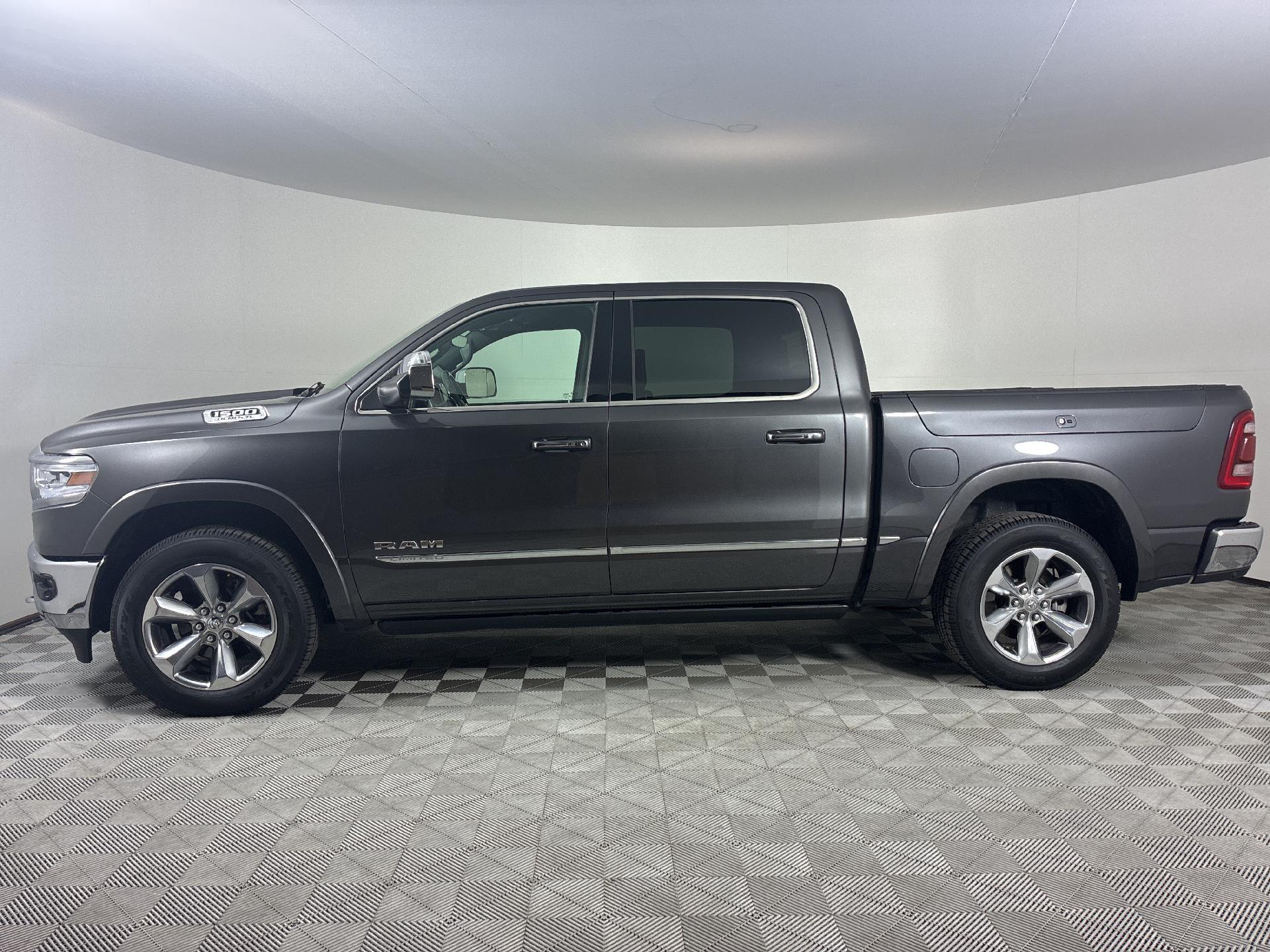 2019 Ram 1500 Limited photo 2