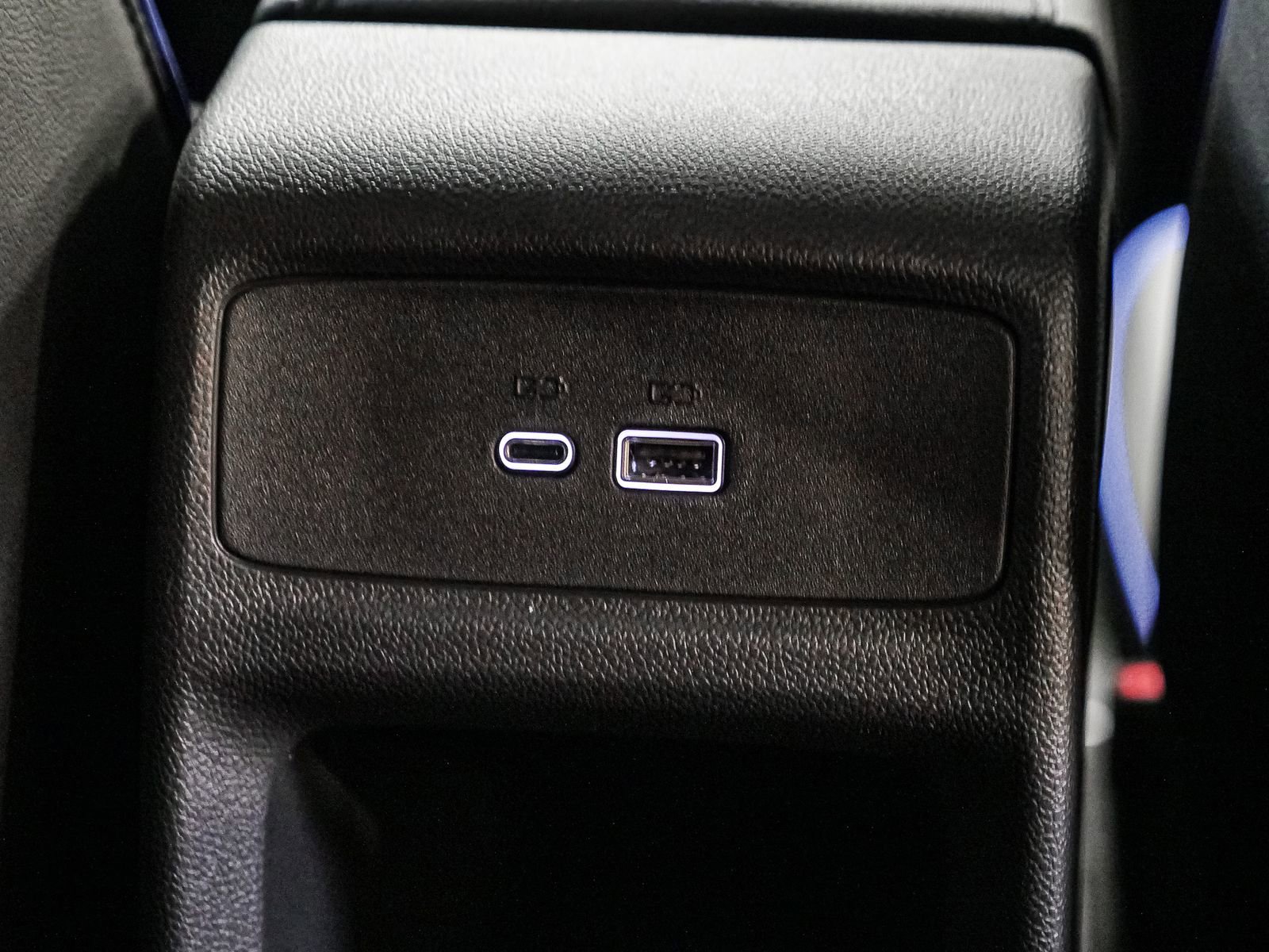 2025 Buick Envista ST photo 22
