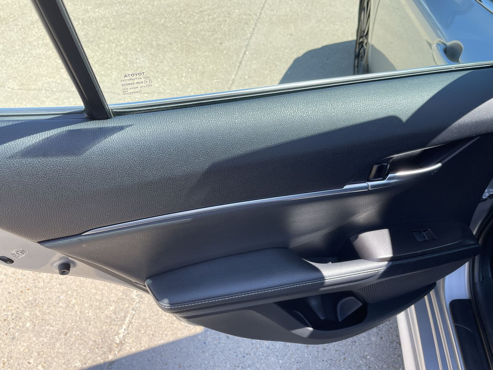2024 Toyota Camry XSE photo 3