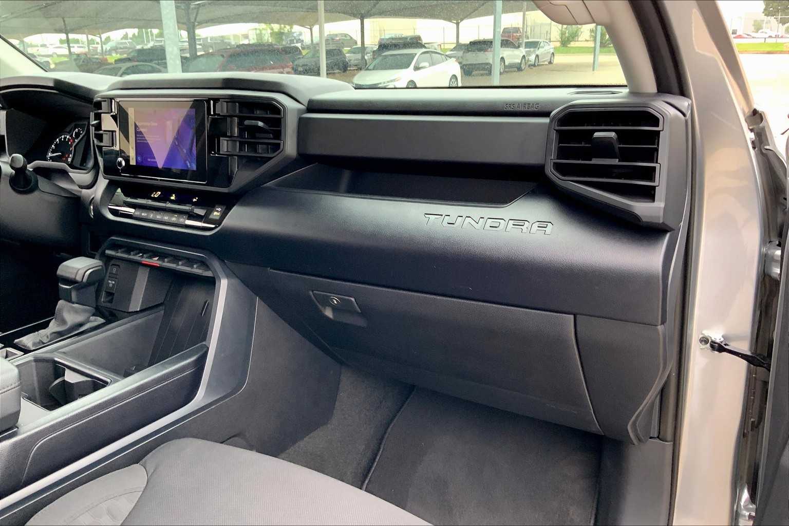 2024 Toyota Tundra SR photo 16