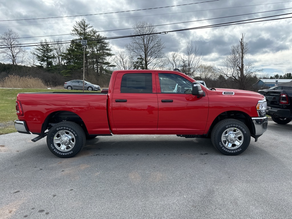 2024 Ram 3500 Tradesman photo 2