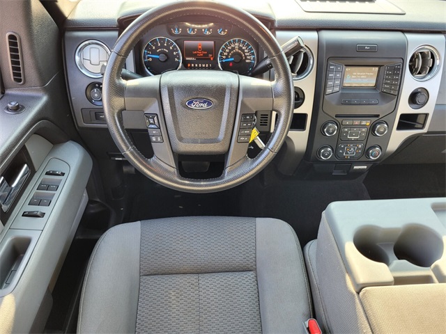 2013 Ford F-150 XLT photo 8