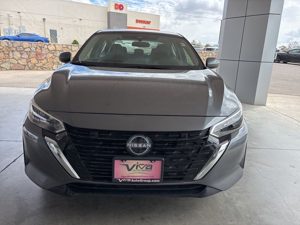 2025 Nissan Sentra SV photo 2