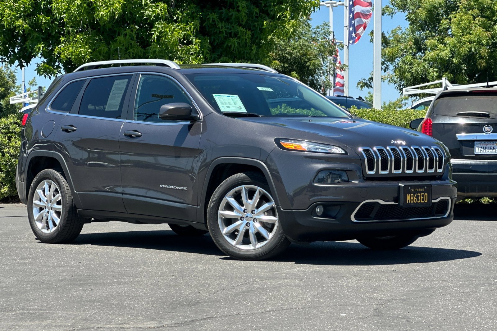 Used 2016 Jeep Cherokee Limited with VIN 1C4PJLDB3GW302205 for sale in Modesto, CA