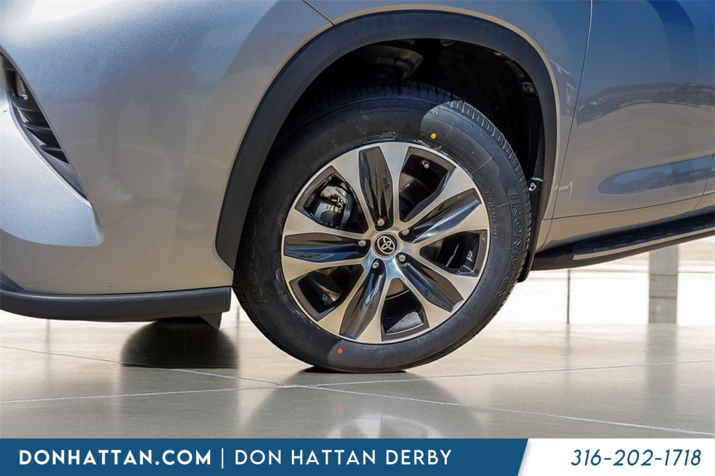 2023 Toyota Highlander XLE photo 37