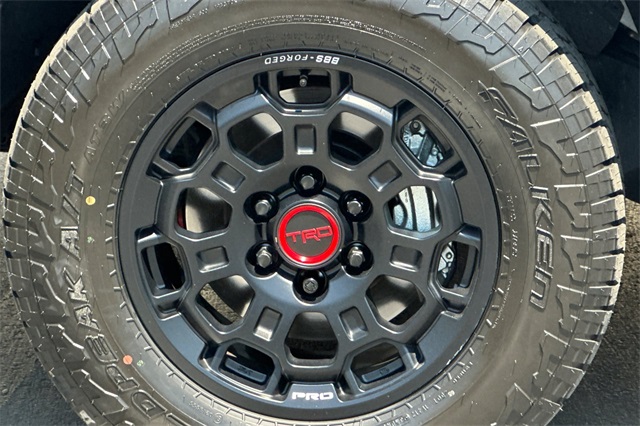 2024 Toyota Sequoia TRD Pro photo 21