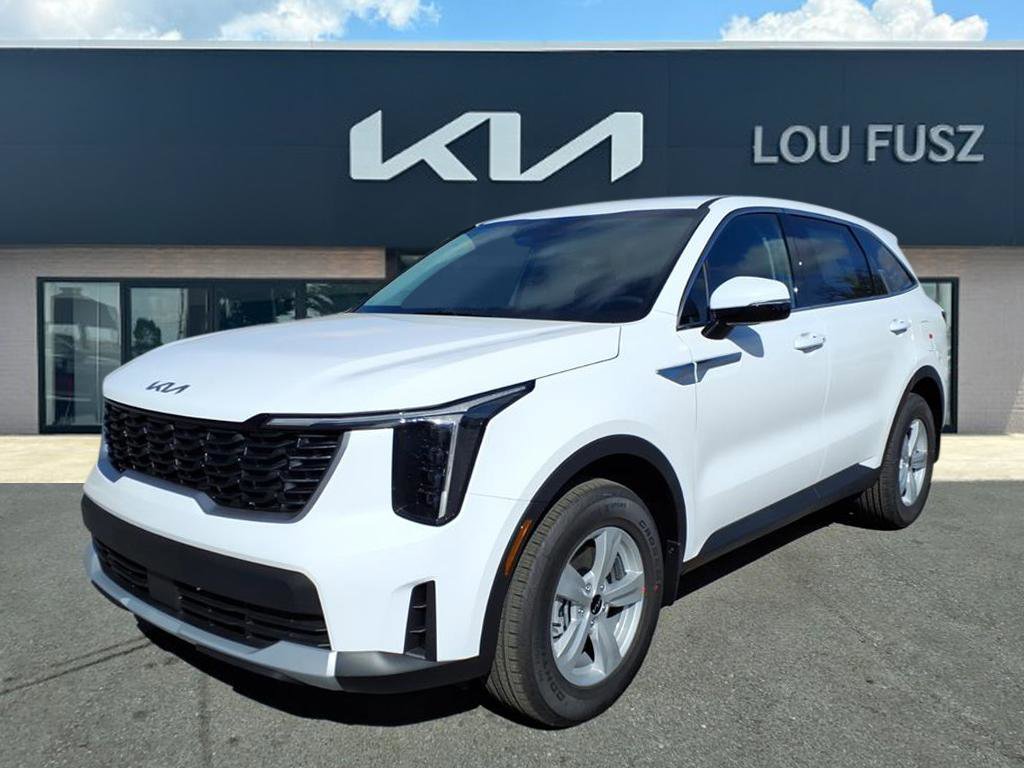 2026 Kia Sorento LX's photo