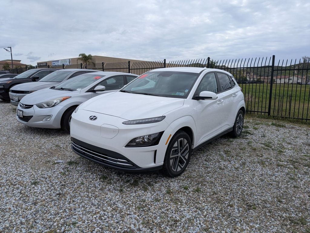 2023 Hyundai Kona EV SE