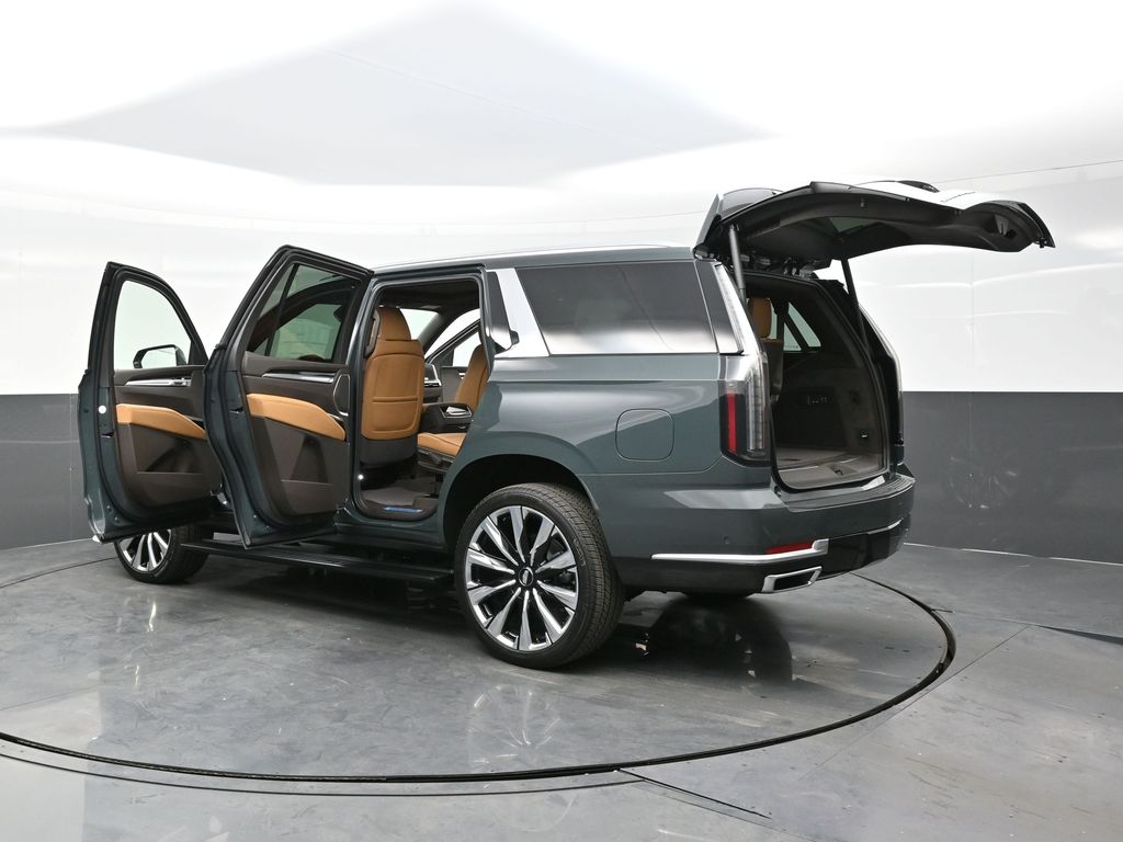 2026 Cadillac Escalade Luxury photo 30