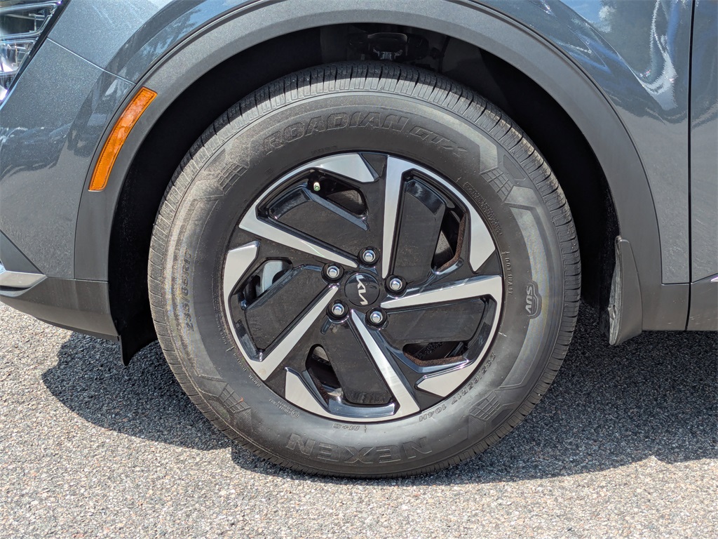 2025 Kia Sportage Hybrid LX photo 6