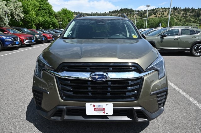 2024 Subaru Ascent Premium photo 14