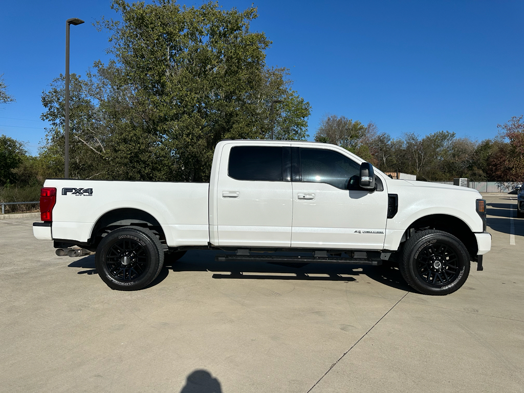2022 Ford F-250 Lariat photo 4