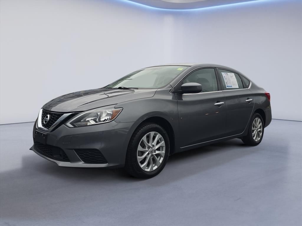 2019 Nissan Sentra SV's photo