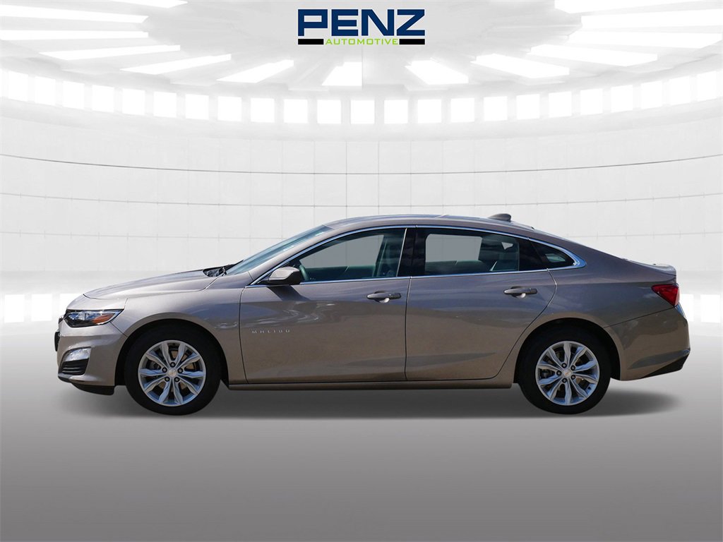 2025 Chevrolet Malibu 1LT photo 4