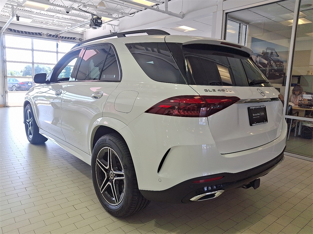 2025 Mercedes Benz GLE 450e 4MATIC photo 5