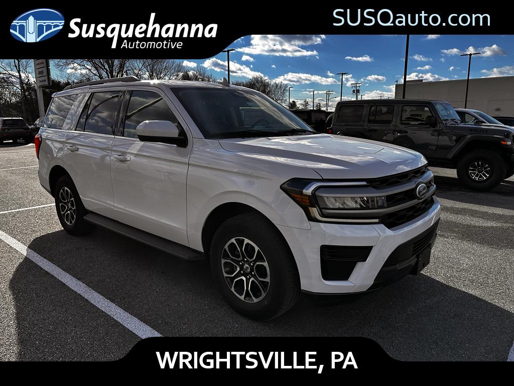 2024 Ford Expedition XLT's photo