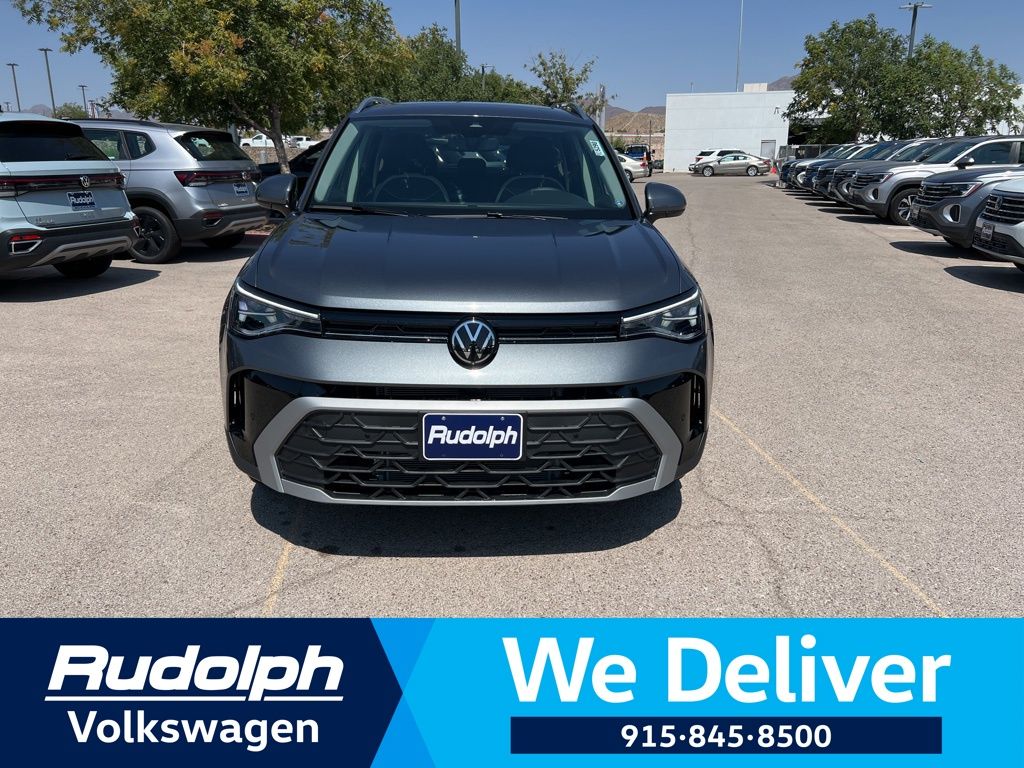 2025 Volkswagen Taos SE photo 8