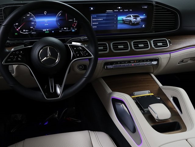 2025 Mercedes Benz GLE 450e 4MATIC photo 15