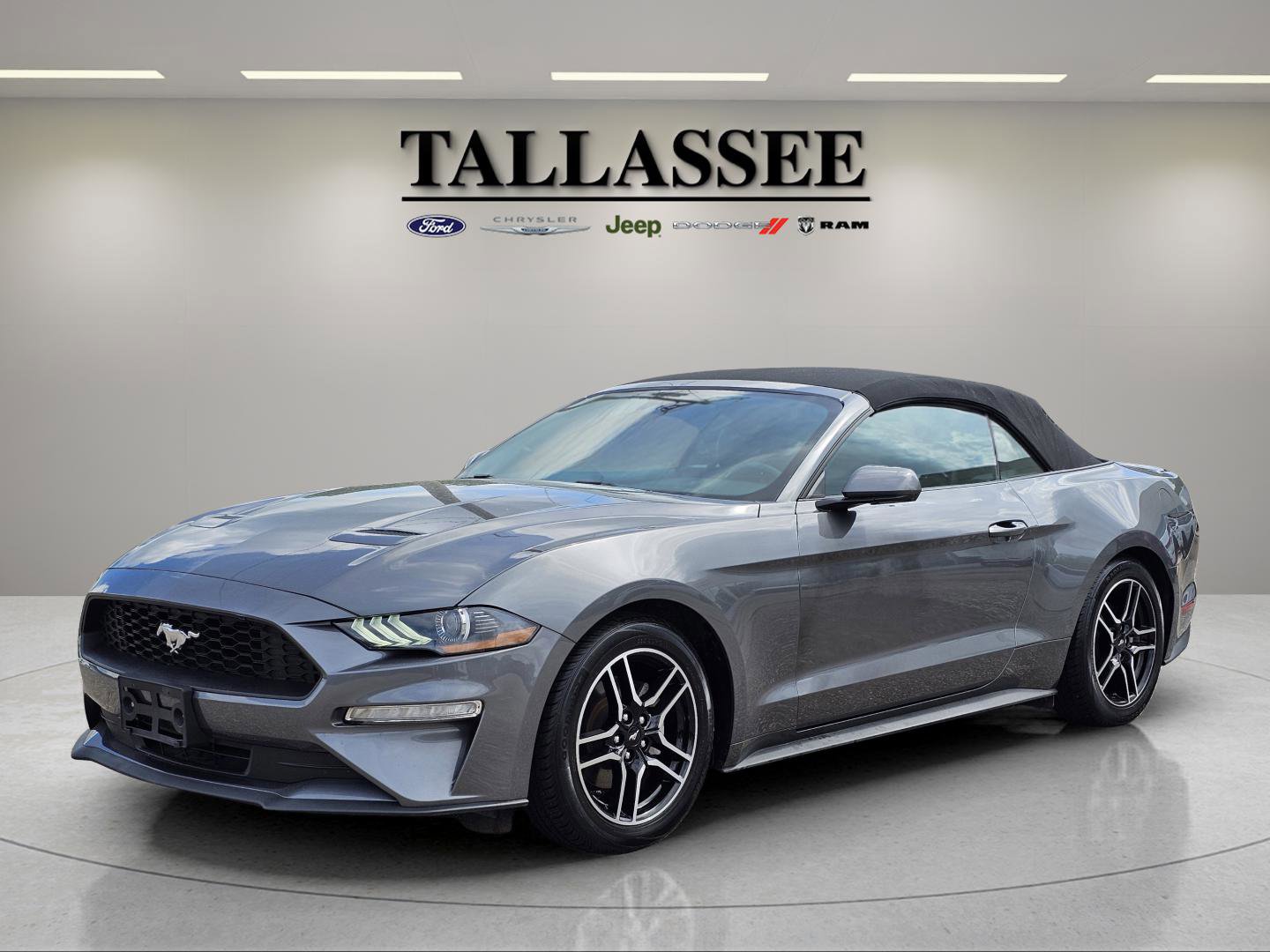 2023 Ford Mustang EcoBoost Premium's photo