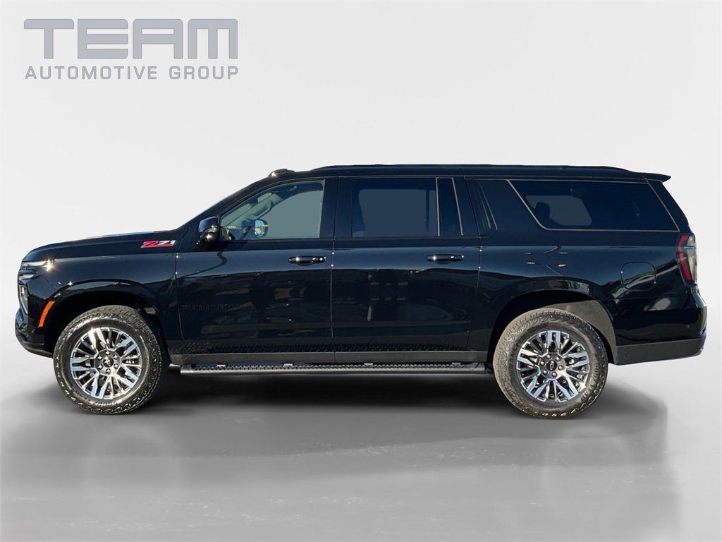 2026 Chevrolet Suburban Z71 photo 3