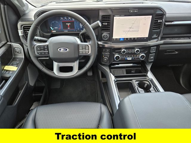 2025 Ford F-350 Lariat photo 3