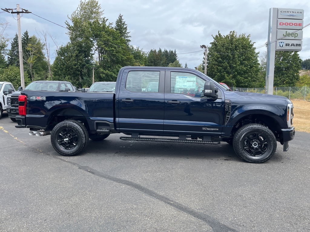 2025 Ford F-250 XL photo 4