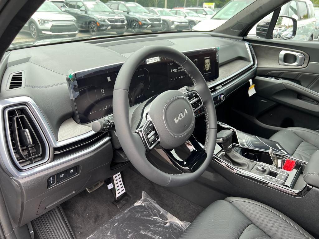 2025 Kia Sorento X-Line SX Prestige photo 12
