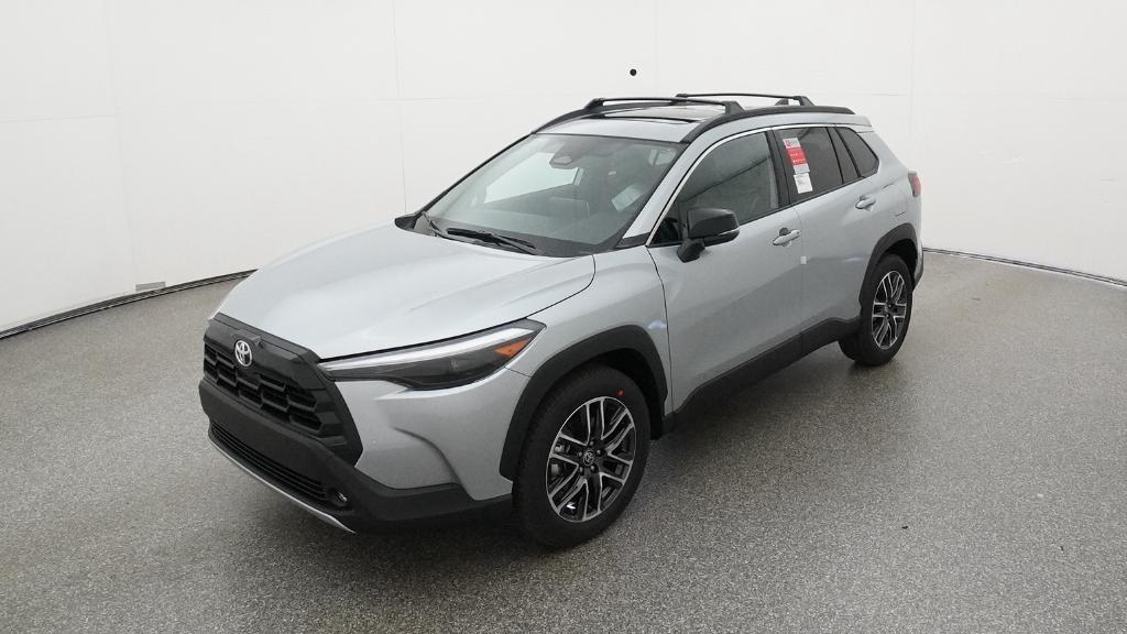 2026 Toyota Corolla Cross XLE's photo