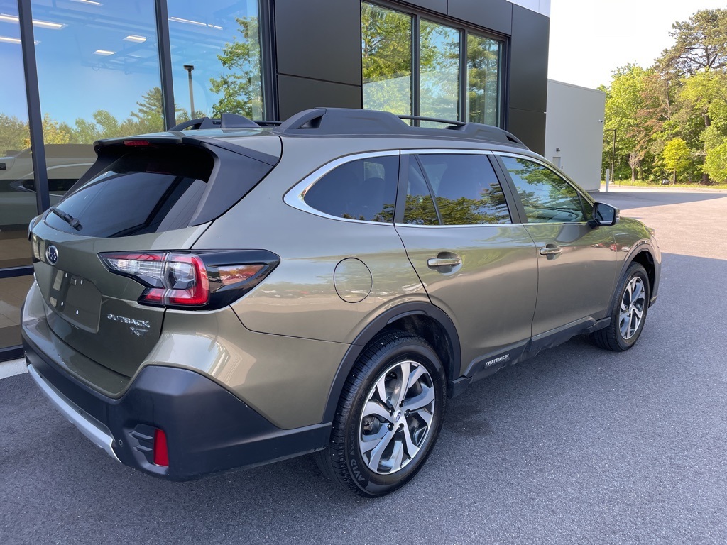 2022 Subaru Outback Limited XT photo 4