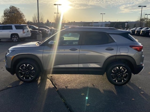 2023 Chevrolet Trailblazer LT photo 4